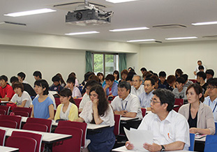 会場の様子