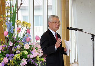 秦同窓会長 お祝いの言葉