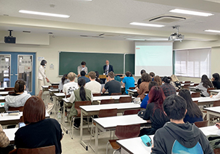 講演の様子