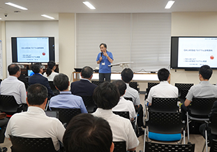 理工学部 中島教授の<br />DX人材育成プログラム概要説明