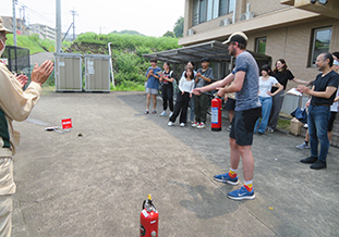 消火器使用訓練（留学生寄宿舎）