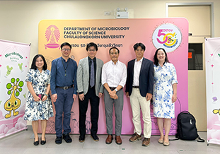 理学部の先生方と