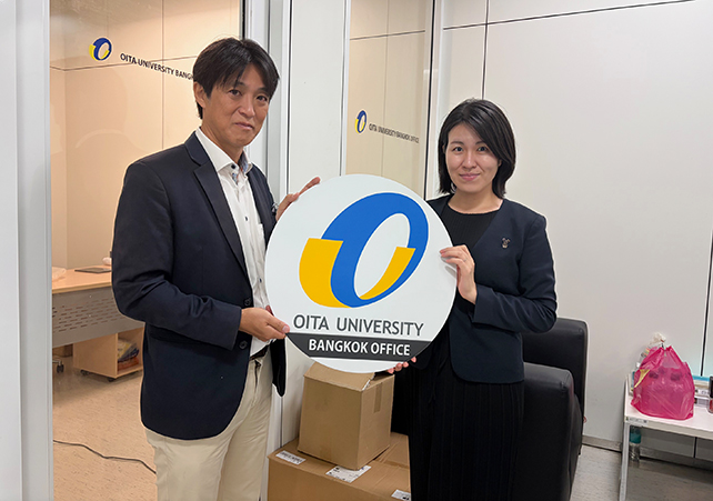 バンコクオフィスにて